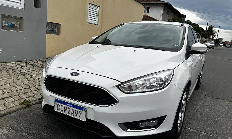 Ford Focus 1.6 S/Se/...