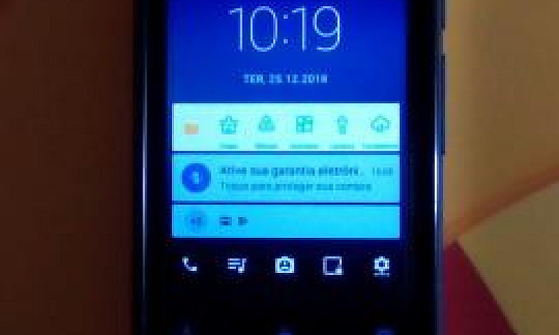 Alcatel Pix 4 .Tela ...