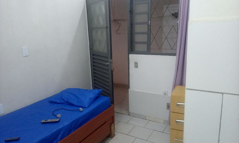 Quarto Para Moça...