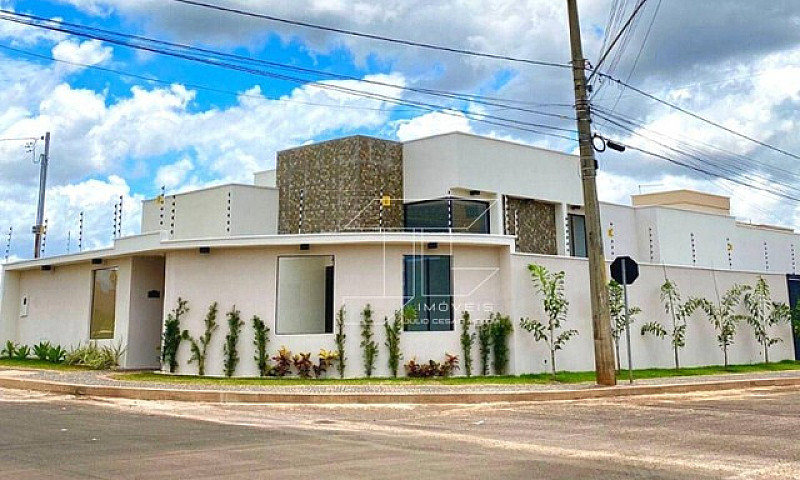 Casa Com 3 Dormitóri...
