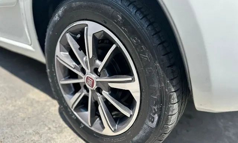 Punto Attractive 1.4...