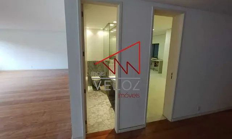 Apartamento-À Venda-...