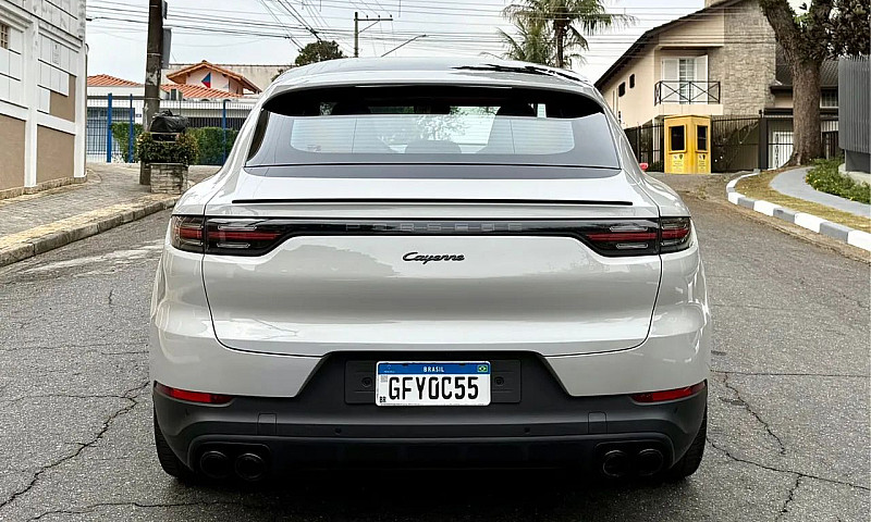 Porsche Cayenne Coup...
