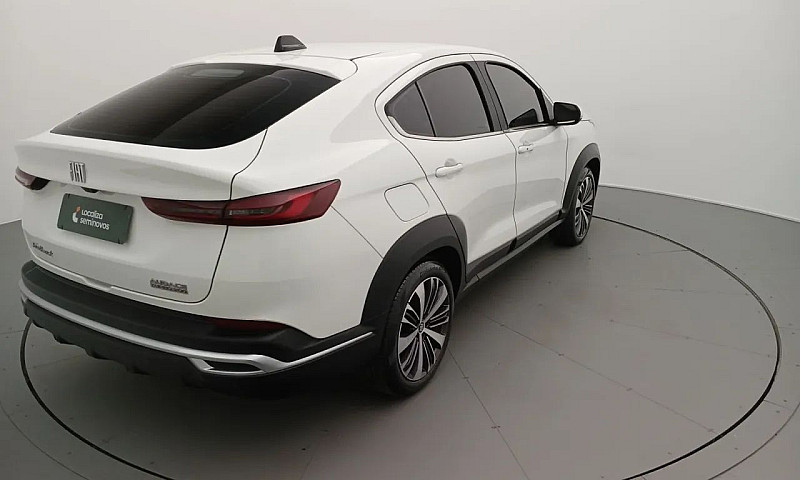 Fiat Fastback 2023 1...