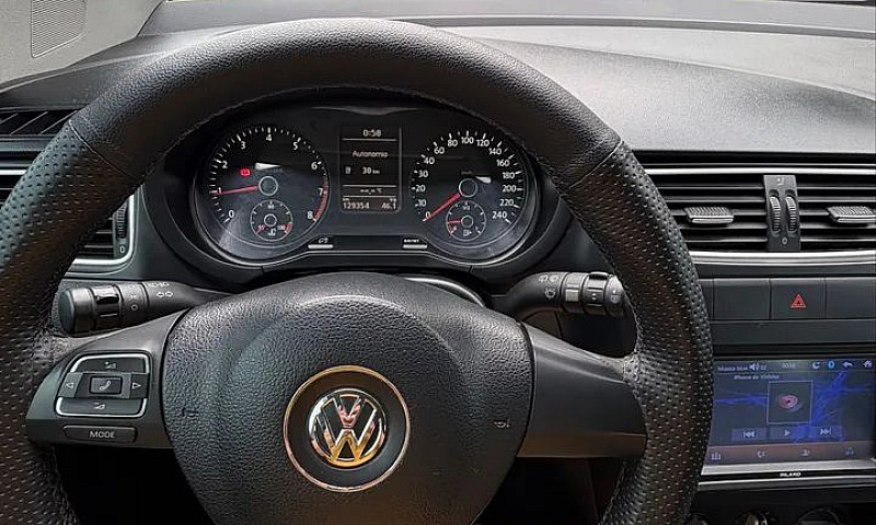 Volkswagen Fox 1.6 M...