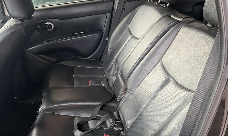 Nissan Livina Grand ...