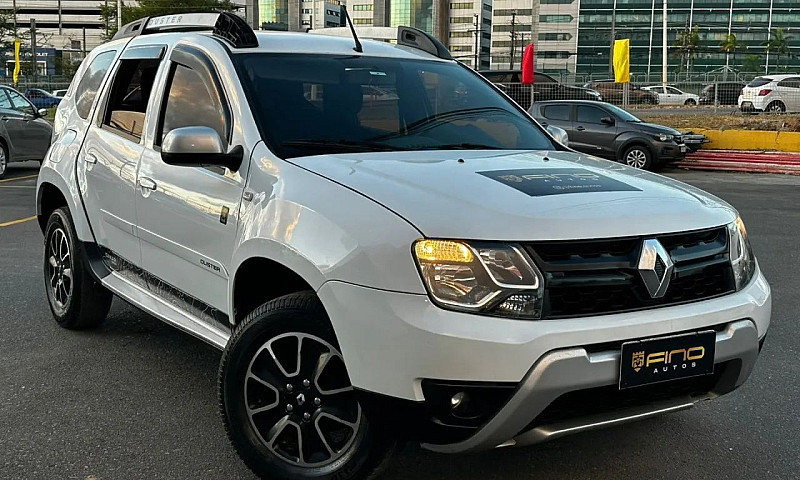 Renault Duster Dakar...