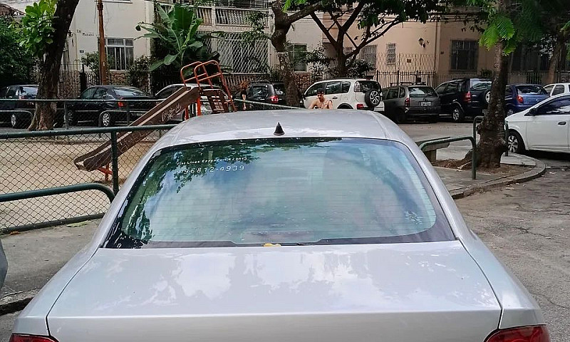 Fiat Linea Essence D...
