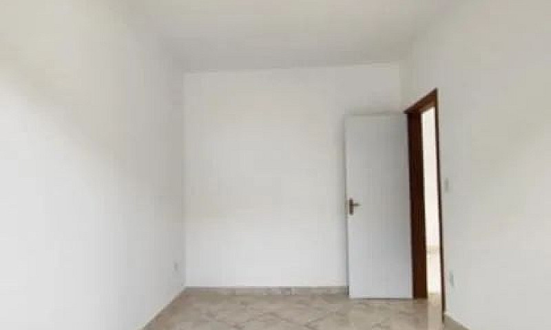 Aluga-Se Apartamento...