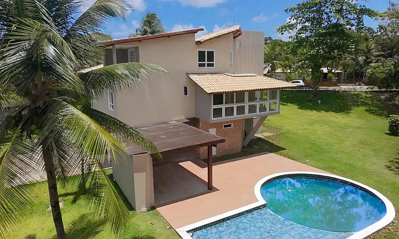 Casa De Condomínio P...