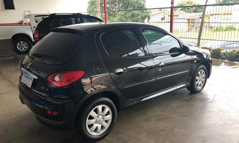 Peugeot 207 Hatch Xr...