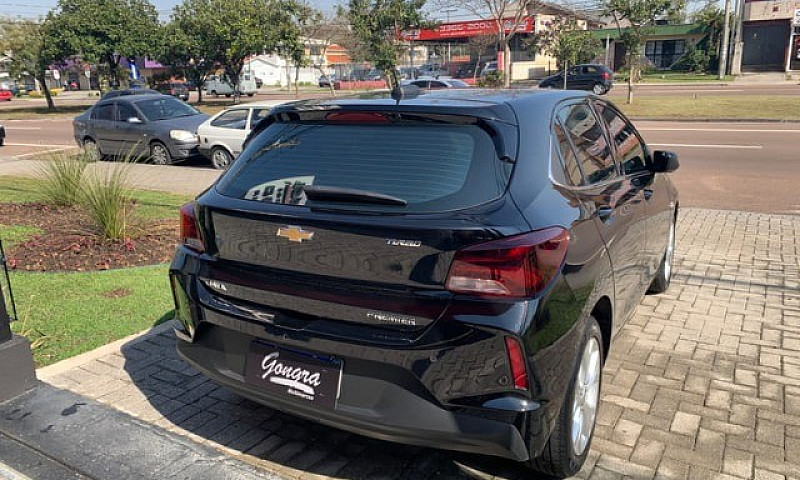 Chevrolet Onix Hatch...