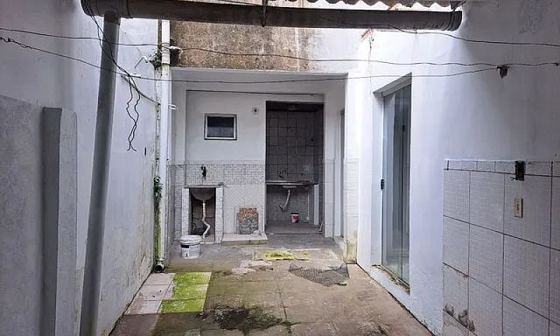 Alugo Apto Térreo 3/...