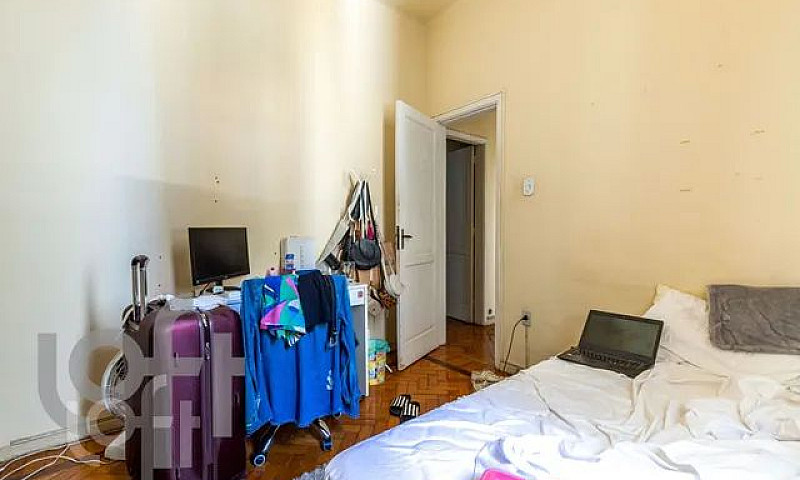 Apartamento À Venda ...