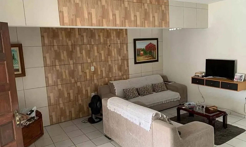 Casa A Venda No Bair...