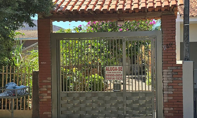 Alugo Casa Grande No...
