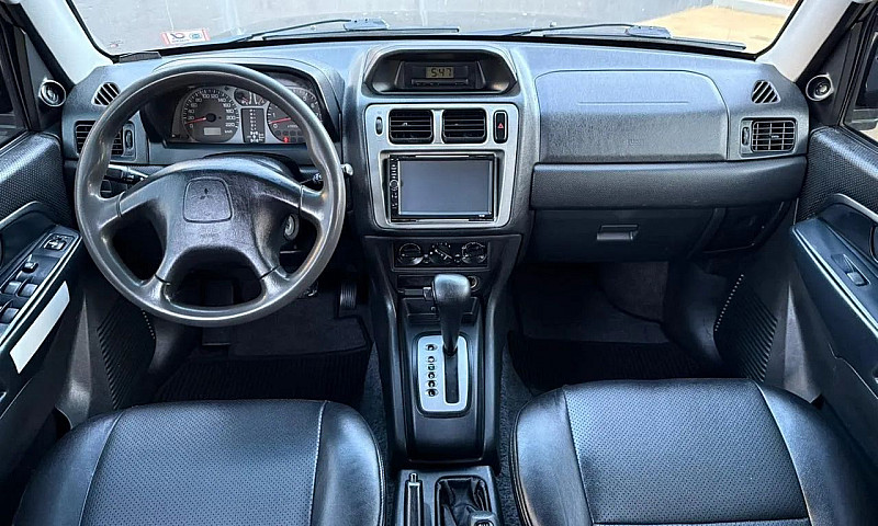 Mitsubishi Pajero Tr...