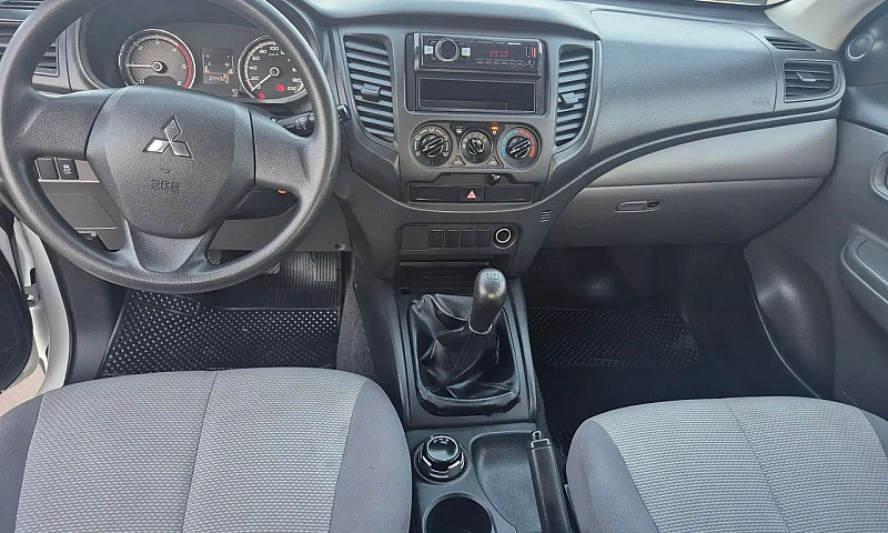 L200 Triton Sport Gl...