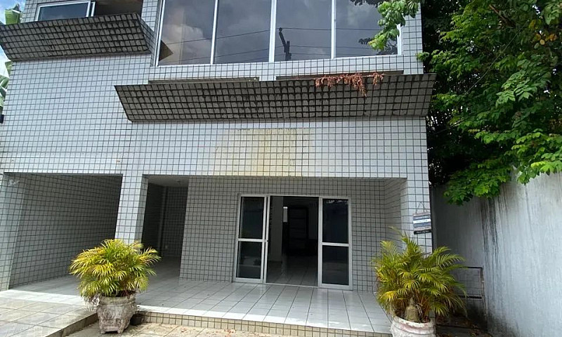 Alugo Linda Casa Dup...