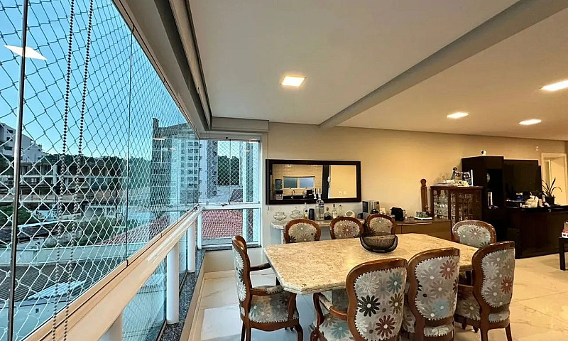 Apartamento De Alto ...