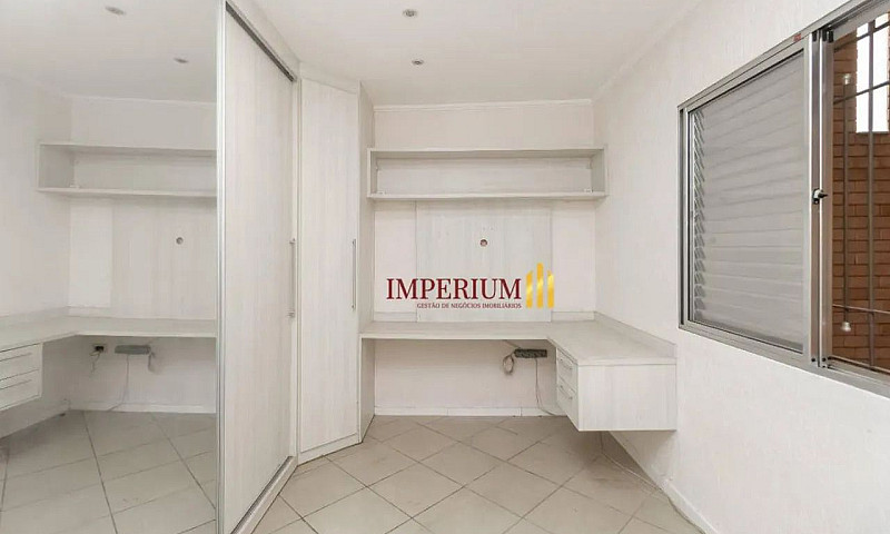 Casa Com 2 Dormitóri...