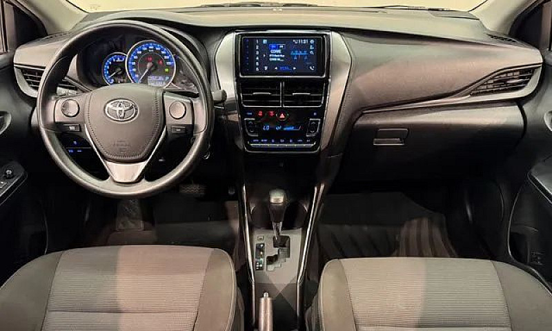 Toyota Yaris Xl 1.5 ...