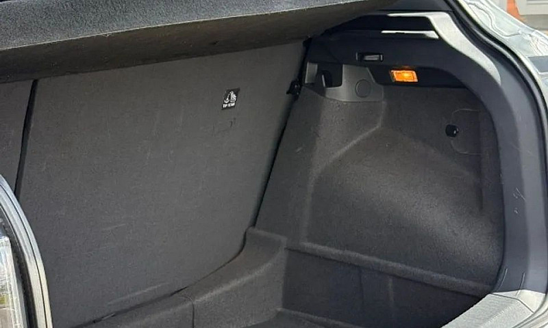 Volkswagen T-Cross 1...