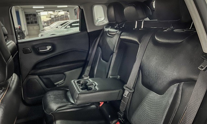 Jeep Compass 2.0 Lon...