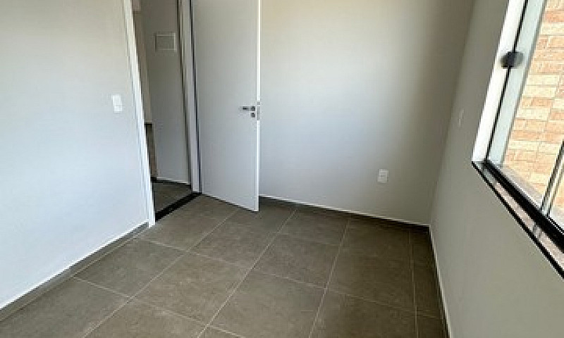 Casa Com Terreno E E...