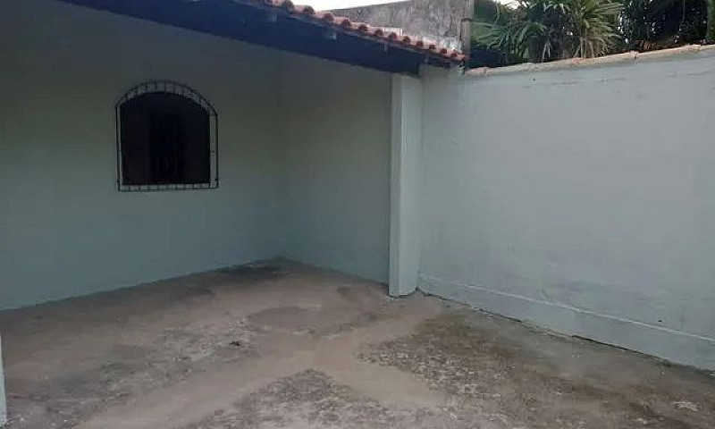 Alugo Uma Casa No Km...