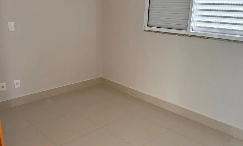 Aluga Se Apto Impecá...