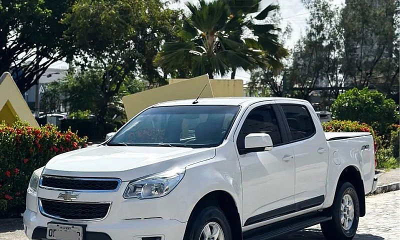 S10 Lt 4X4 Automát. ...