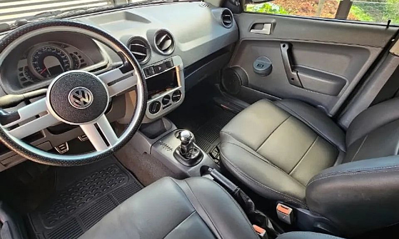 Volkswagen Saveiro S...