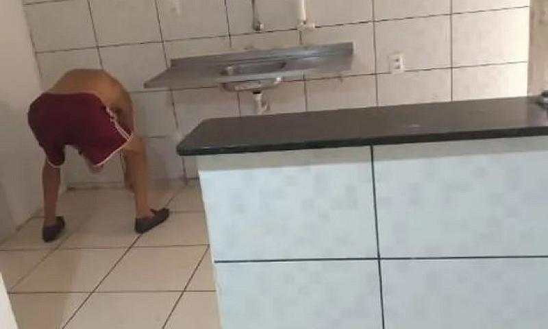 Casa Pra Alugar...