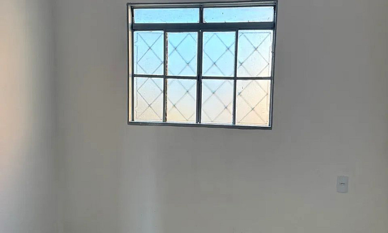 Alugo Casa Com 2 Qua...