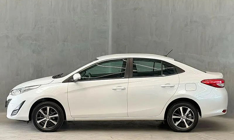 Toyota Yaris Xl 1.5 ...