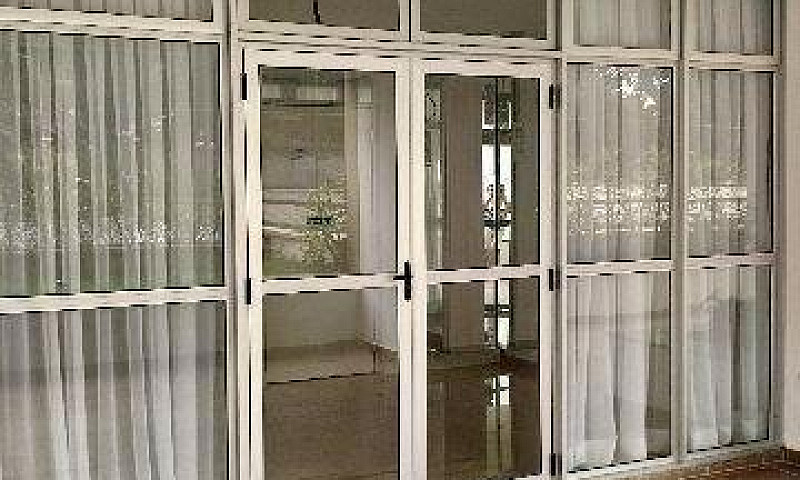Singolare Apartament...