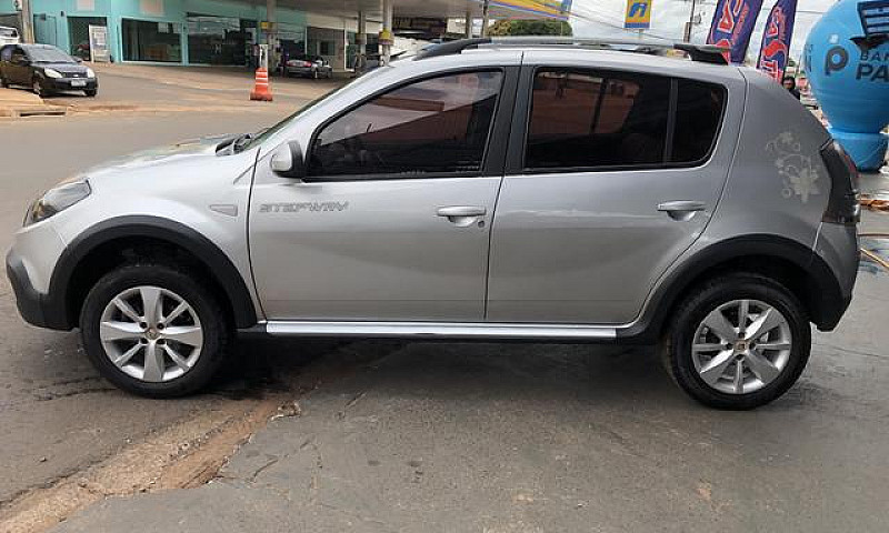 Sandero Stepway 1.6...