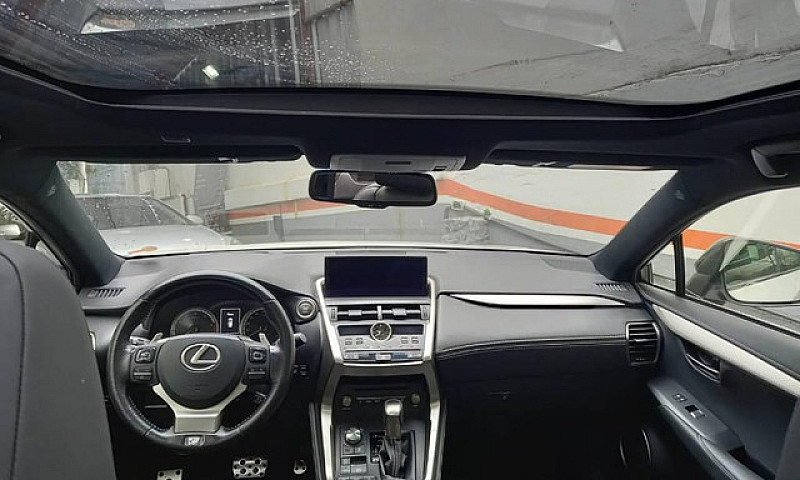 Nx 300 F Sport...