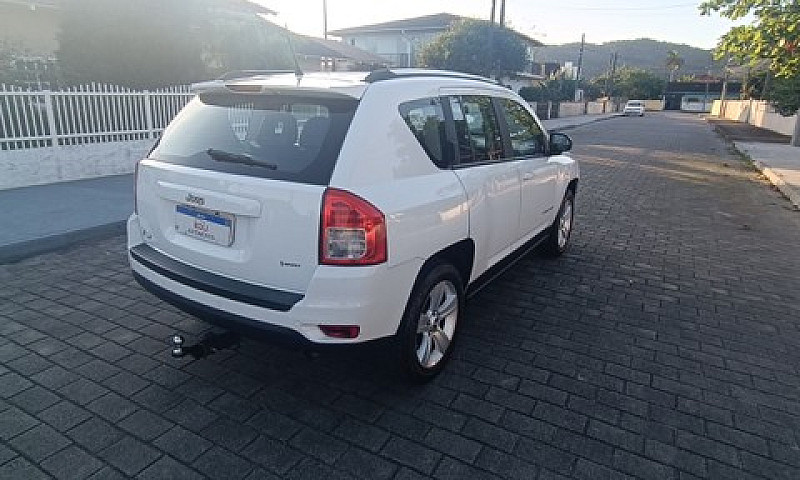 Jeep Compass 2012...