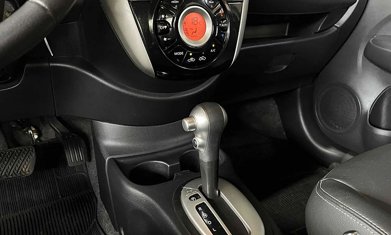 Nissan Versa Sl 1.6 ...