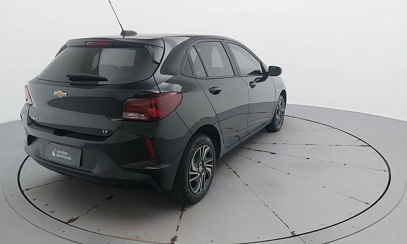 Chevrolet Onix Hatch...