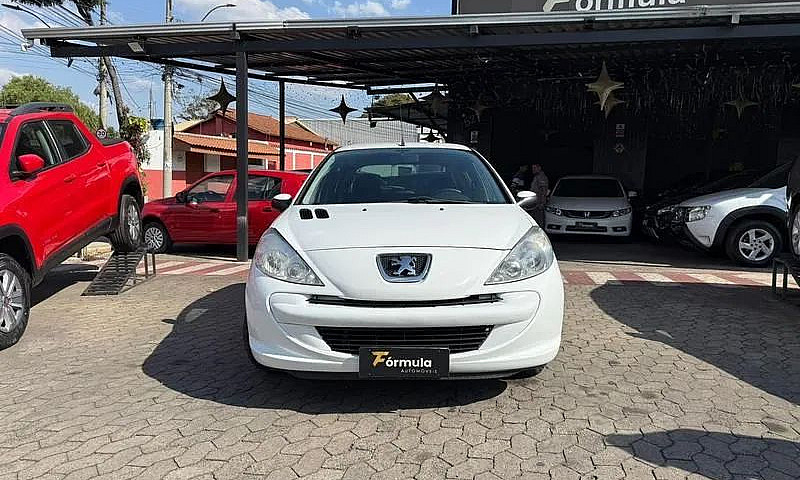 Peugeot 207 Active 1...