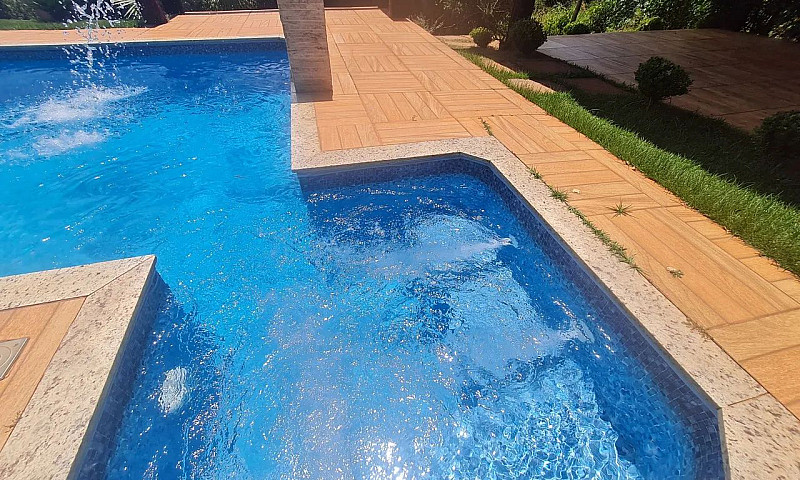 Casa/Sítio Condomíni...