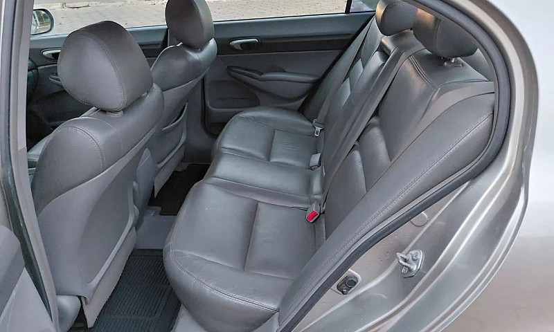 Honda Civic Sedan Lx...