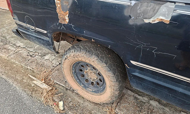Chevrolet Silverado ...