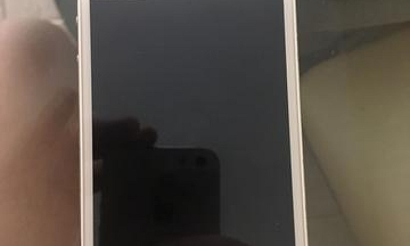 Iphone 4S...