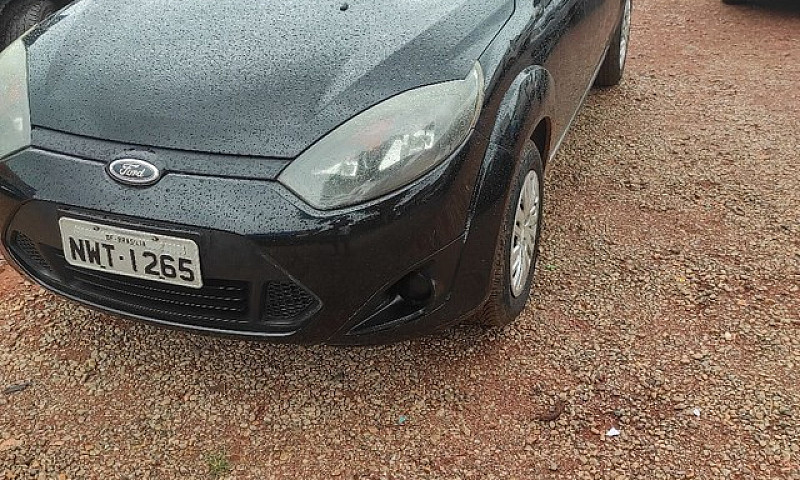 Fiesta 1.6 Hatch Com...