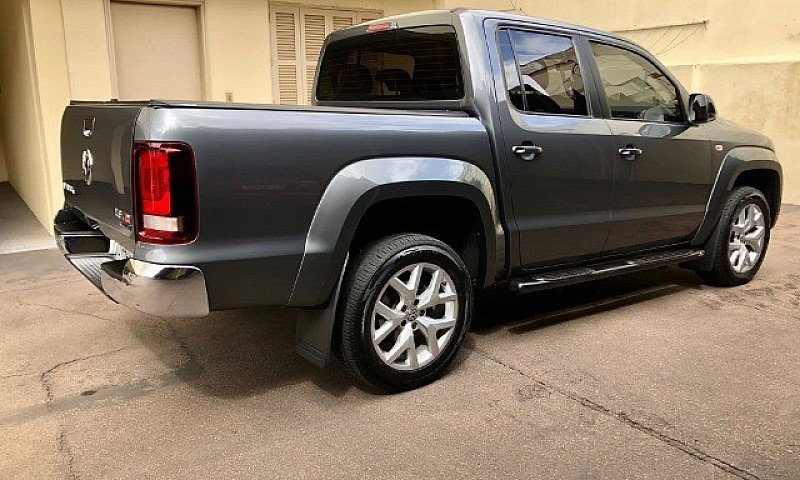 Vw - Amarok Highline...