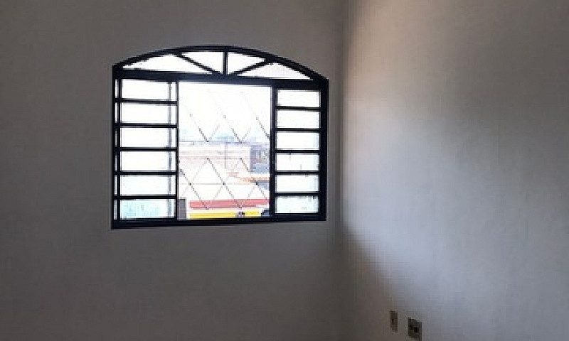 Smadi Imobiliaria Al...
